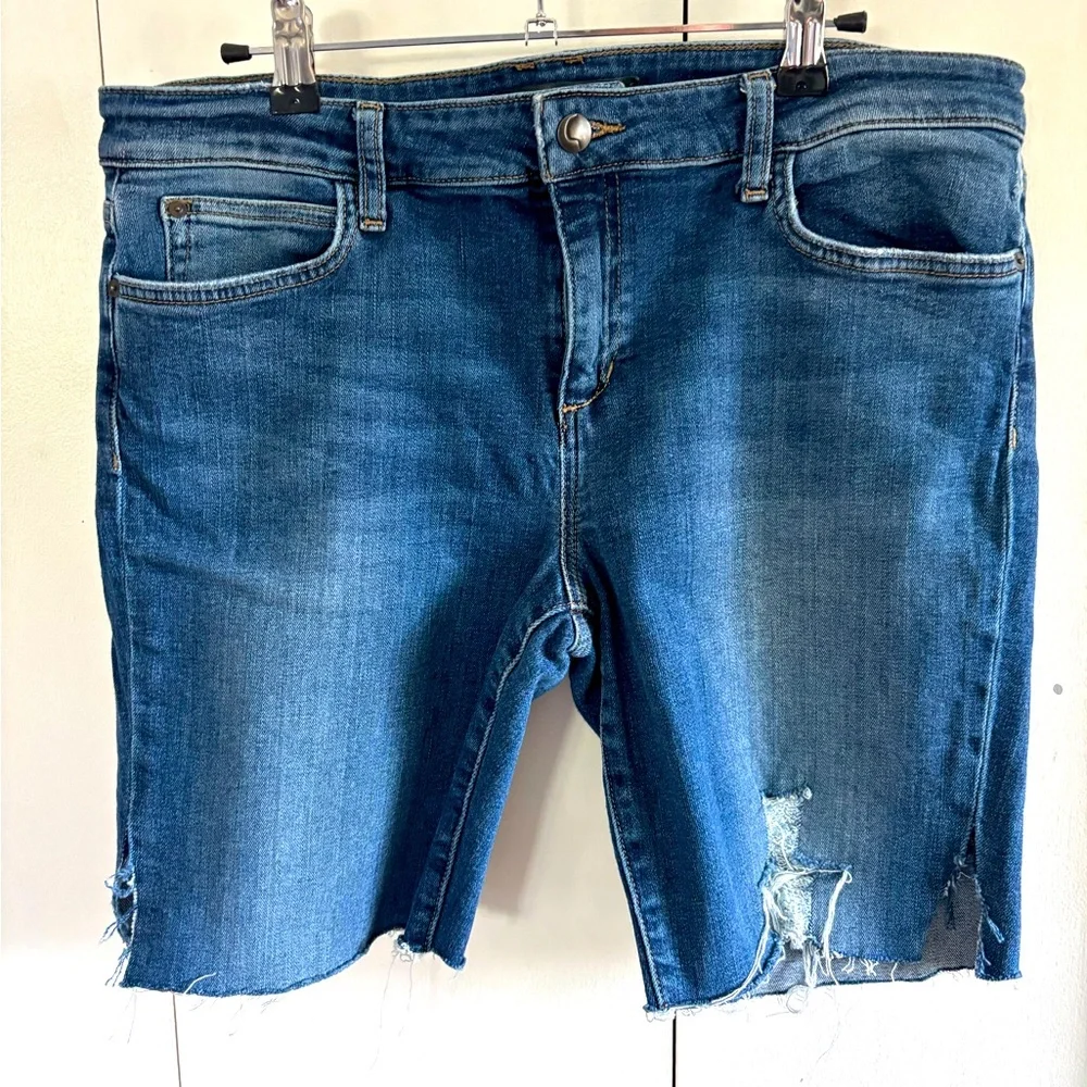 Joe’s Jeans Distressed Denim Shorts - Picture 1 of 4